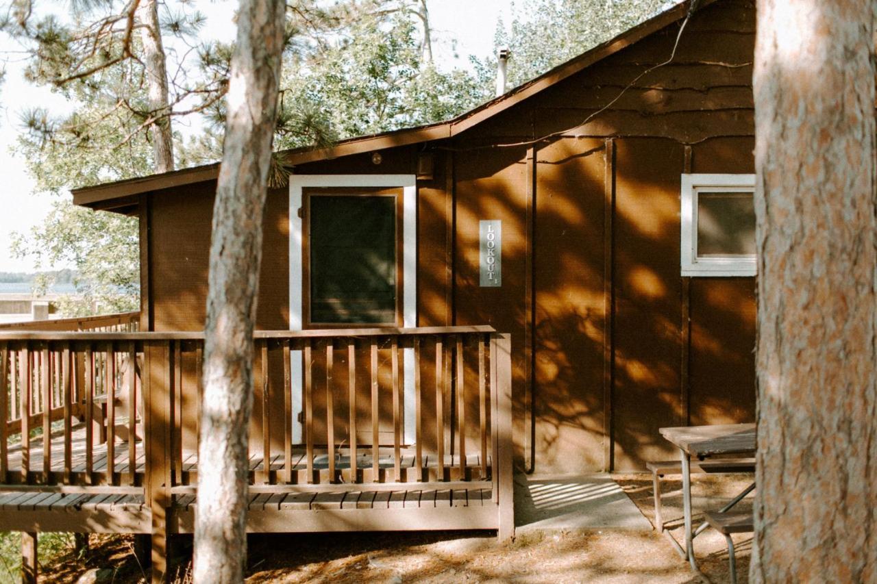 Silver Rapids Lodge & Campground Ely Buitenkant foto